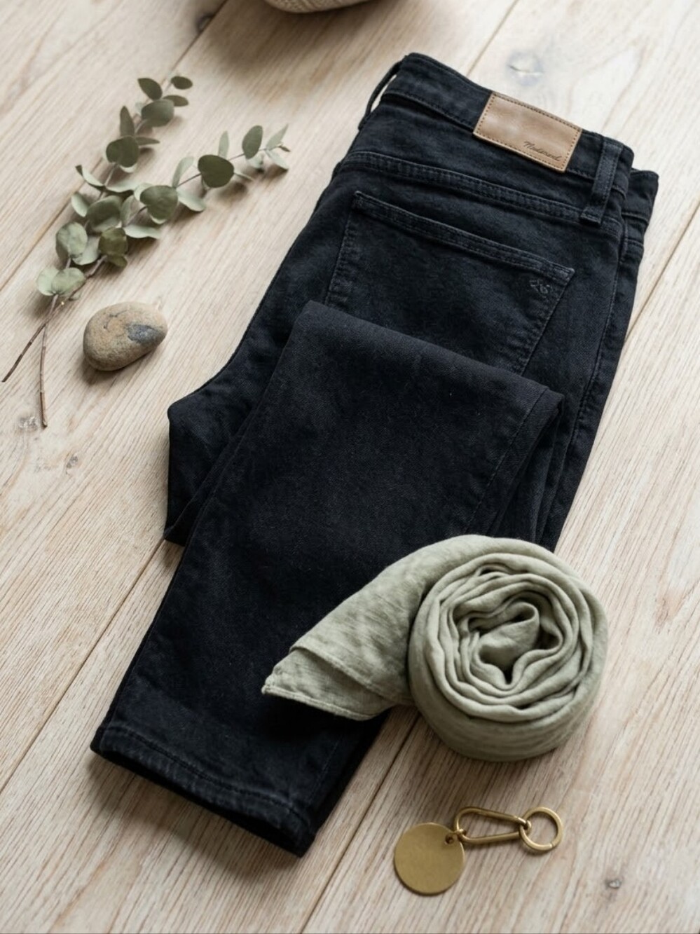 Madewell Roadtripper Skinny Fit Black Denim Jeans 28
